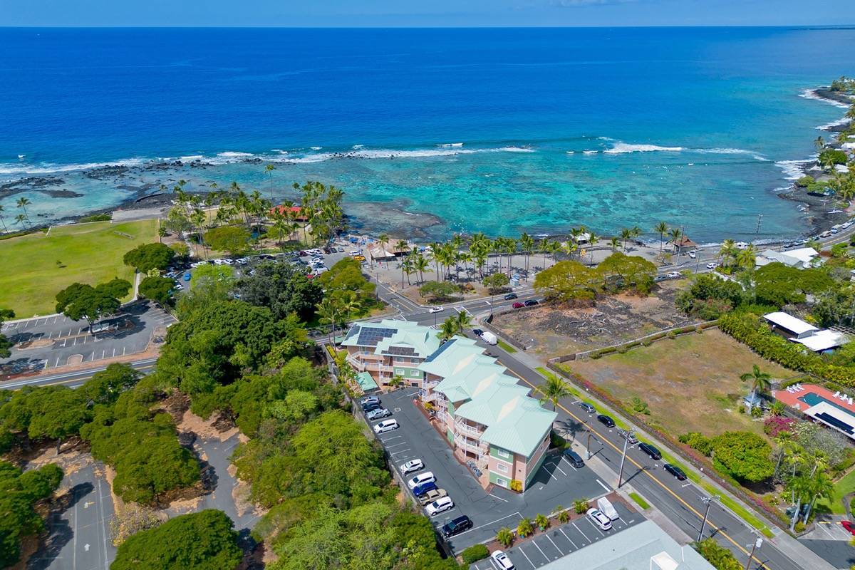 78-6721 ALII DR #101, Kailua-kona, HI 96740