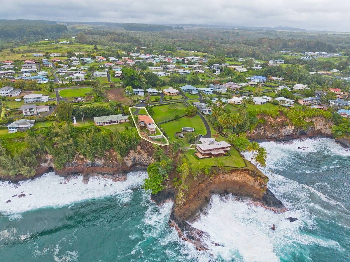 Hilo, HI 96720,303 KUIKAHI ST