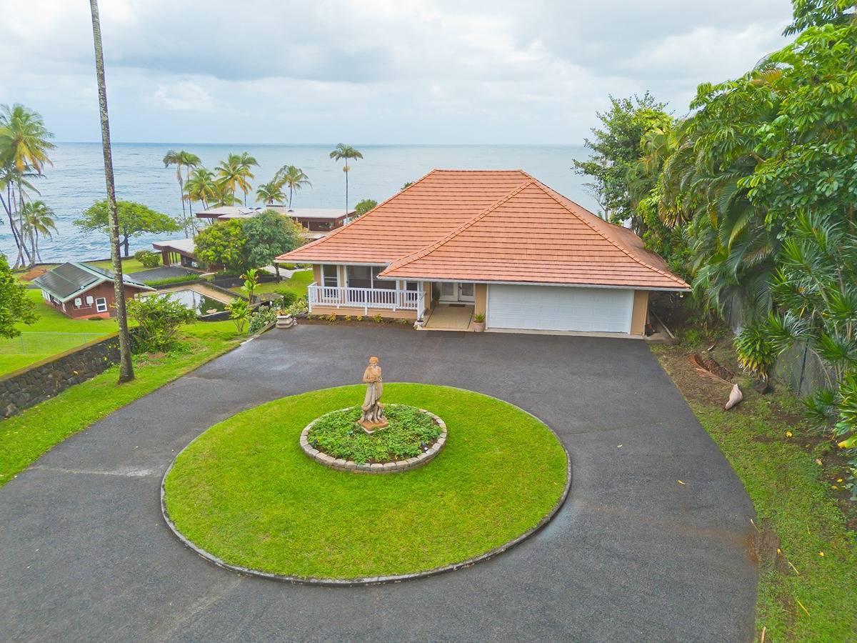 Hilo, HI 96720,303 KUIKAHI ST