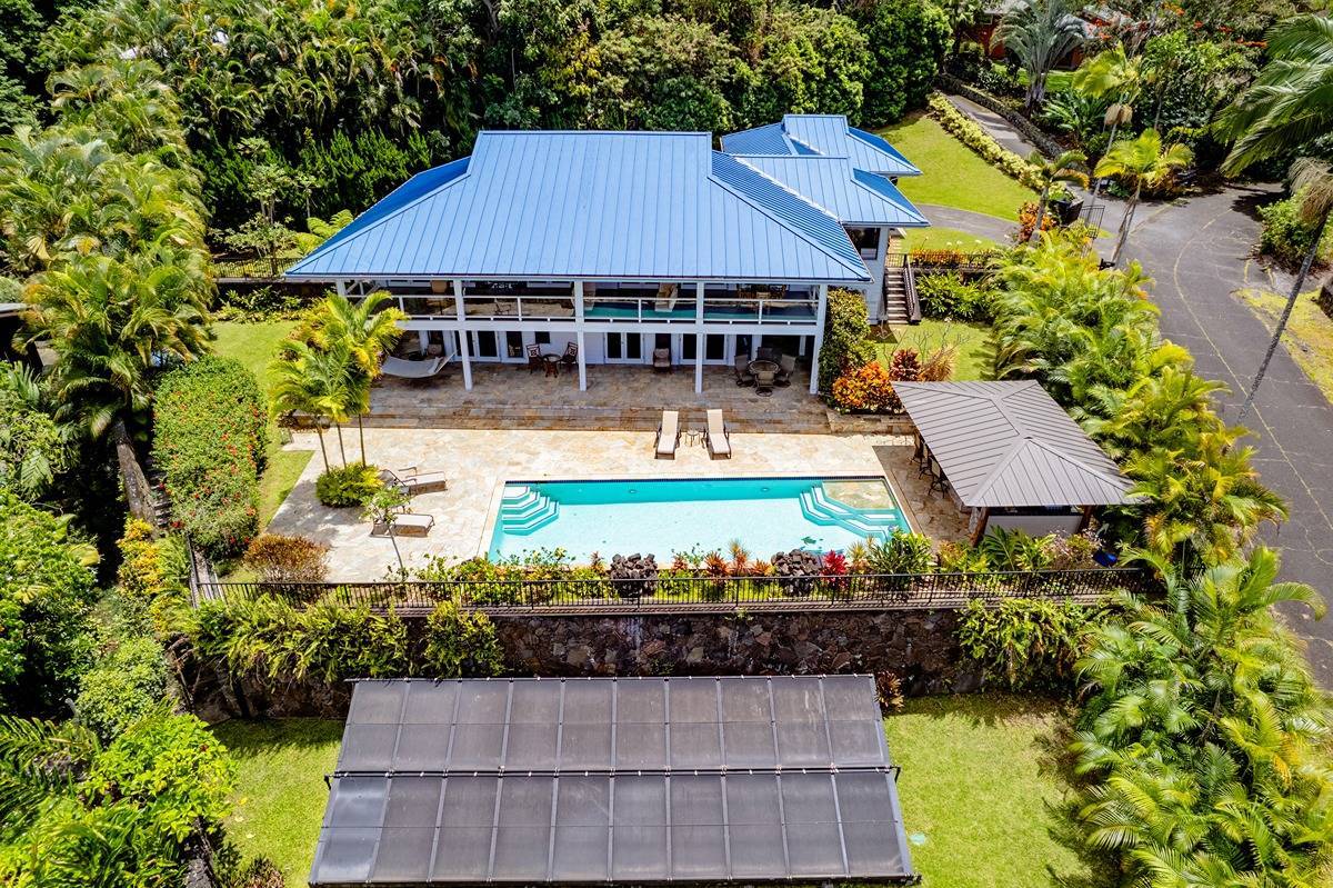 Kailua-kona, HI 96725,75-695 HUAAI ST