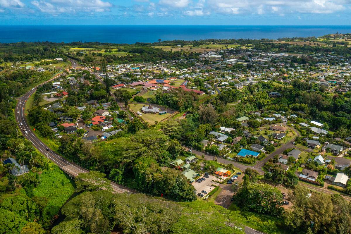 4460 HOOKUI RD #5, Kilauea, HI 96754