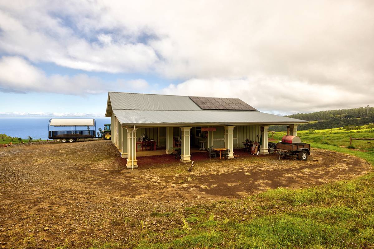 Papaaloa, HI 96780,34-4300 PALI NANA RD