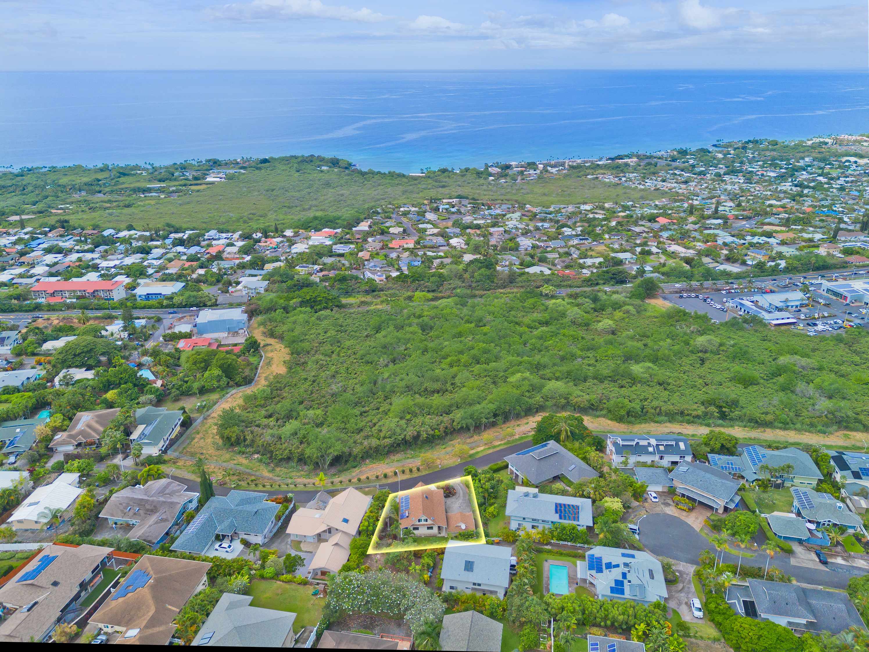 Kailua-kona, HI 96740,77-6435 WALUA RD