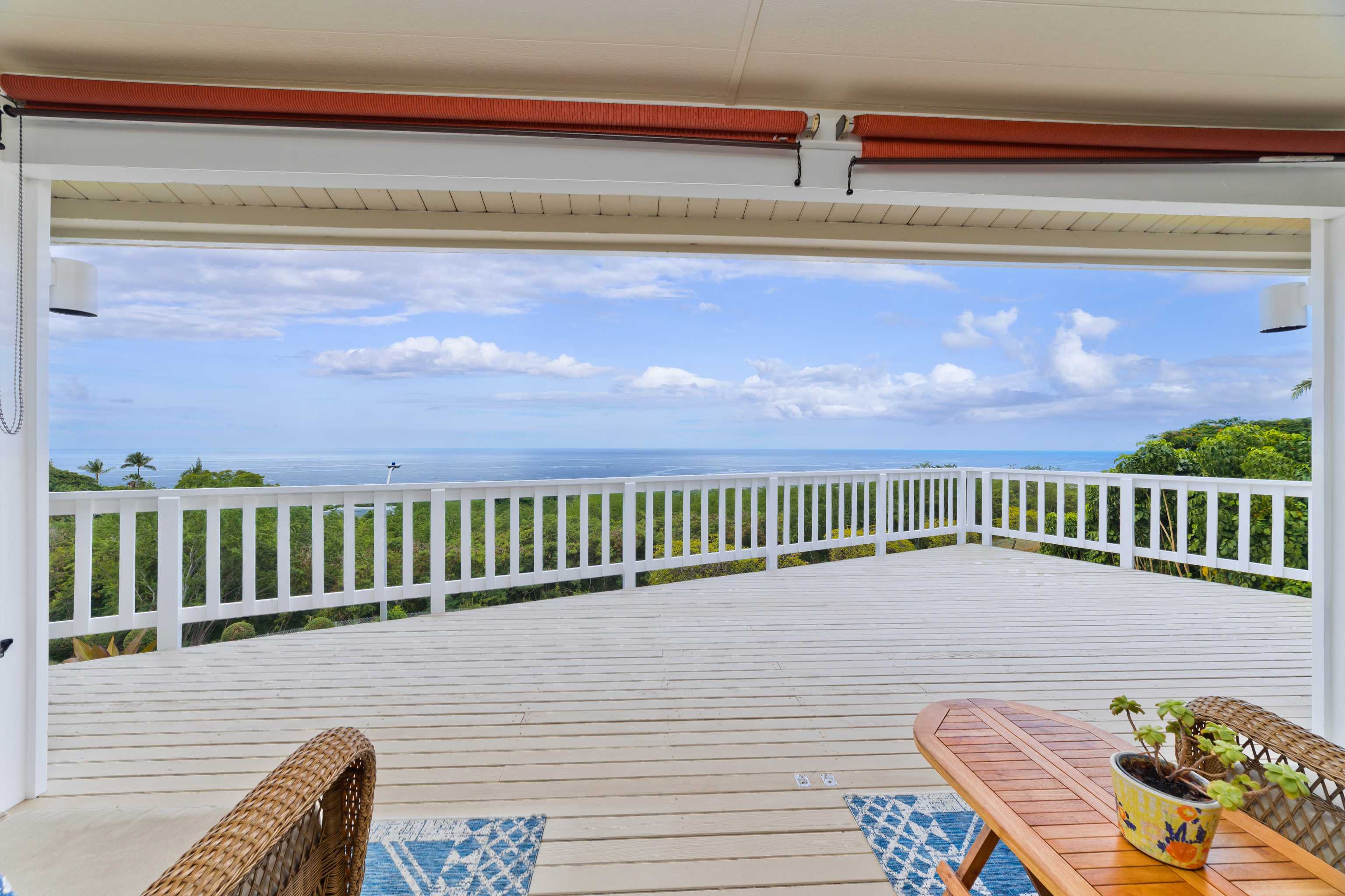 Kailua-kona, HI 96740,77-6435 WALUA RD