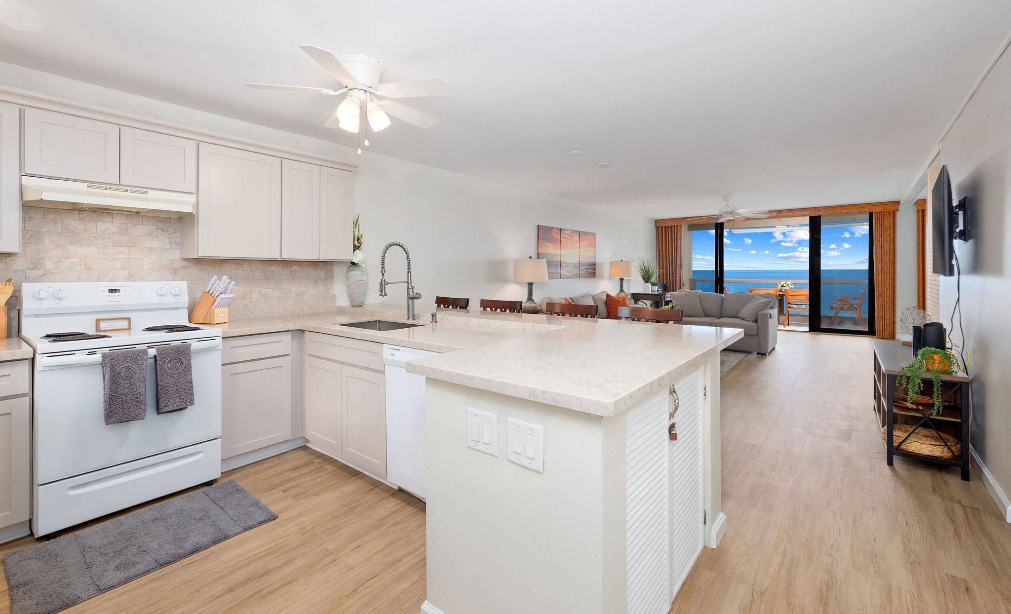 78-6800 ALII DR #1203, Kailua-kona, HI 96740