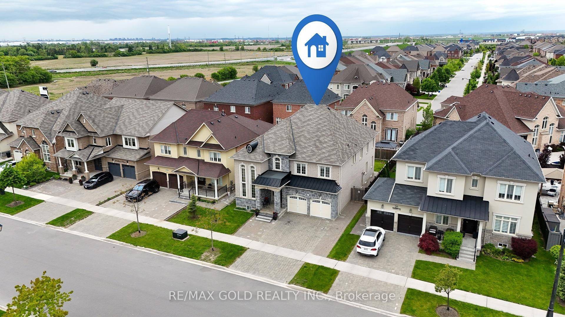 Vaughan, ON L4H 4A2,24 Finland DR