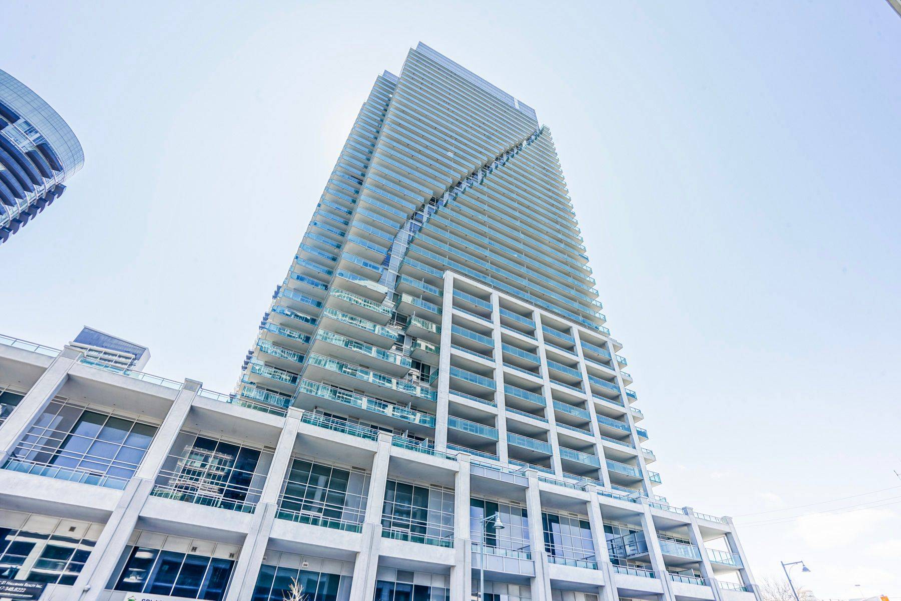 Toronto W06, ON M8V 0A5,16 Brookers LN W #3505