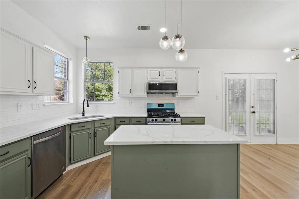 Plano, TX 75075,841 Snapdragon Lane