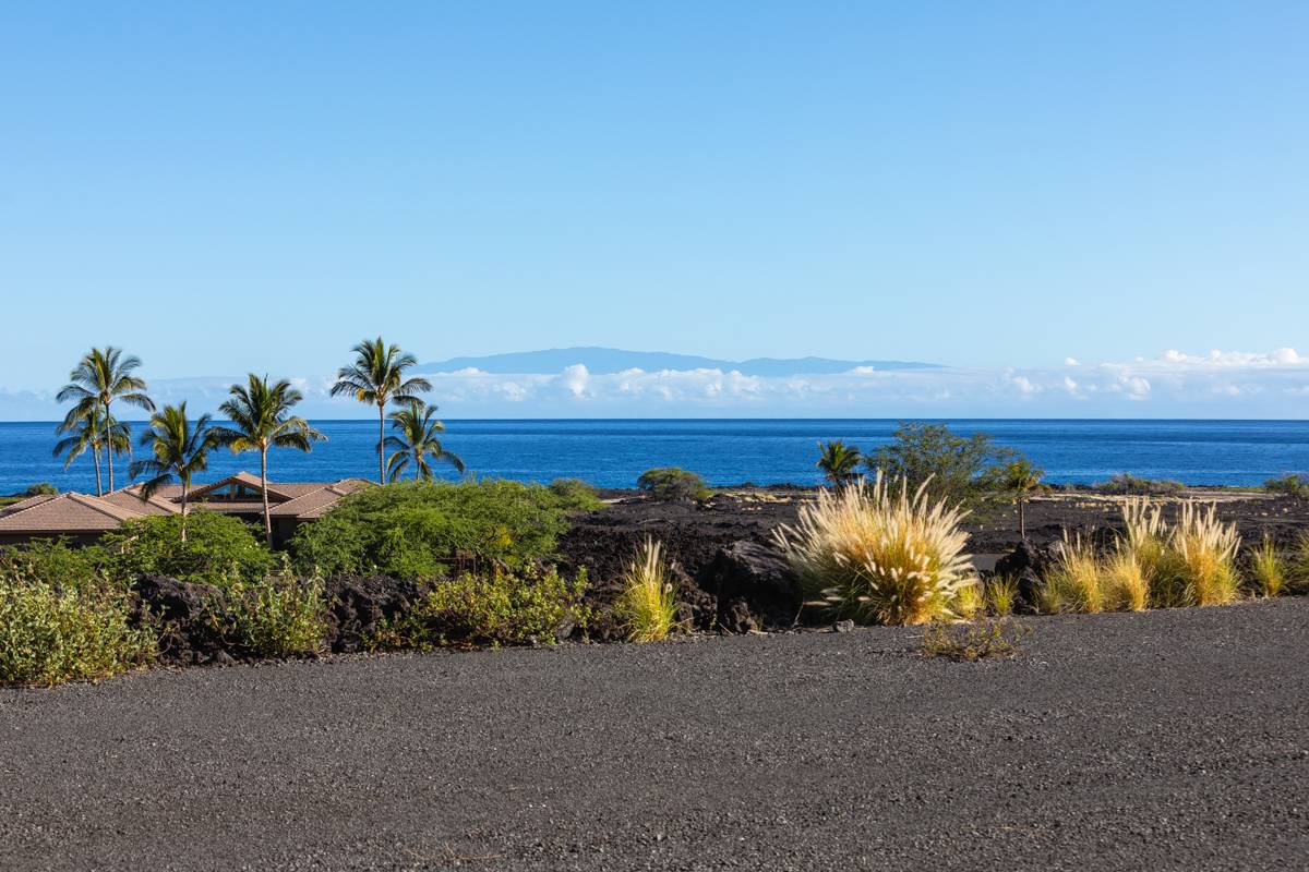 72-1147 KEKAHAWAIOLE DR, Kailua-kona, HI 96740