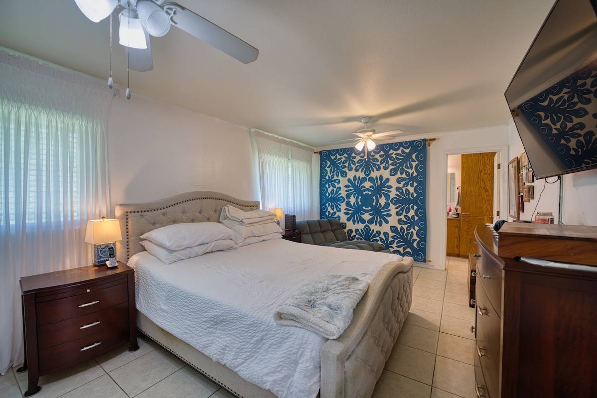 Keaau, HI 96749,15-1849 14TH AVE