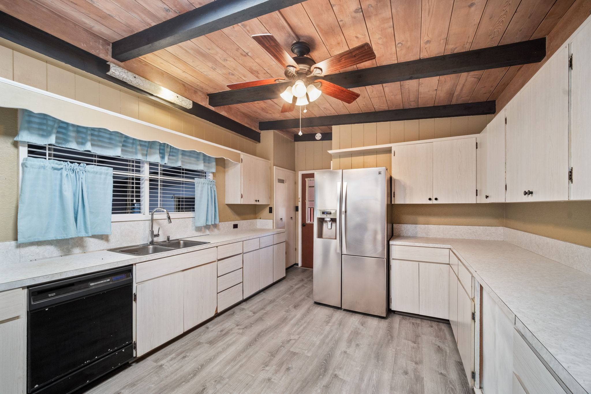 Koloa, HI 96756,2413 KIPUKA ST