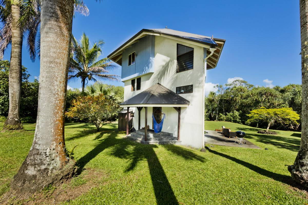 Pahoa, HI 96778,14-3945 GOVERNMENT BEACH RD