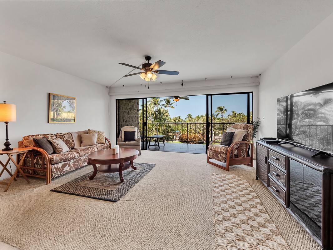 78-7070 ALII DR #C203, Kailua-kona, HI 96740