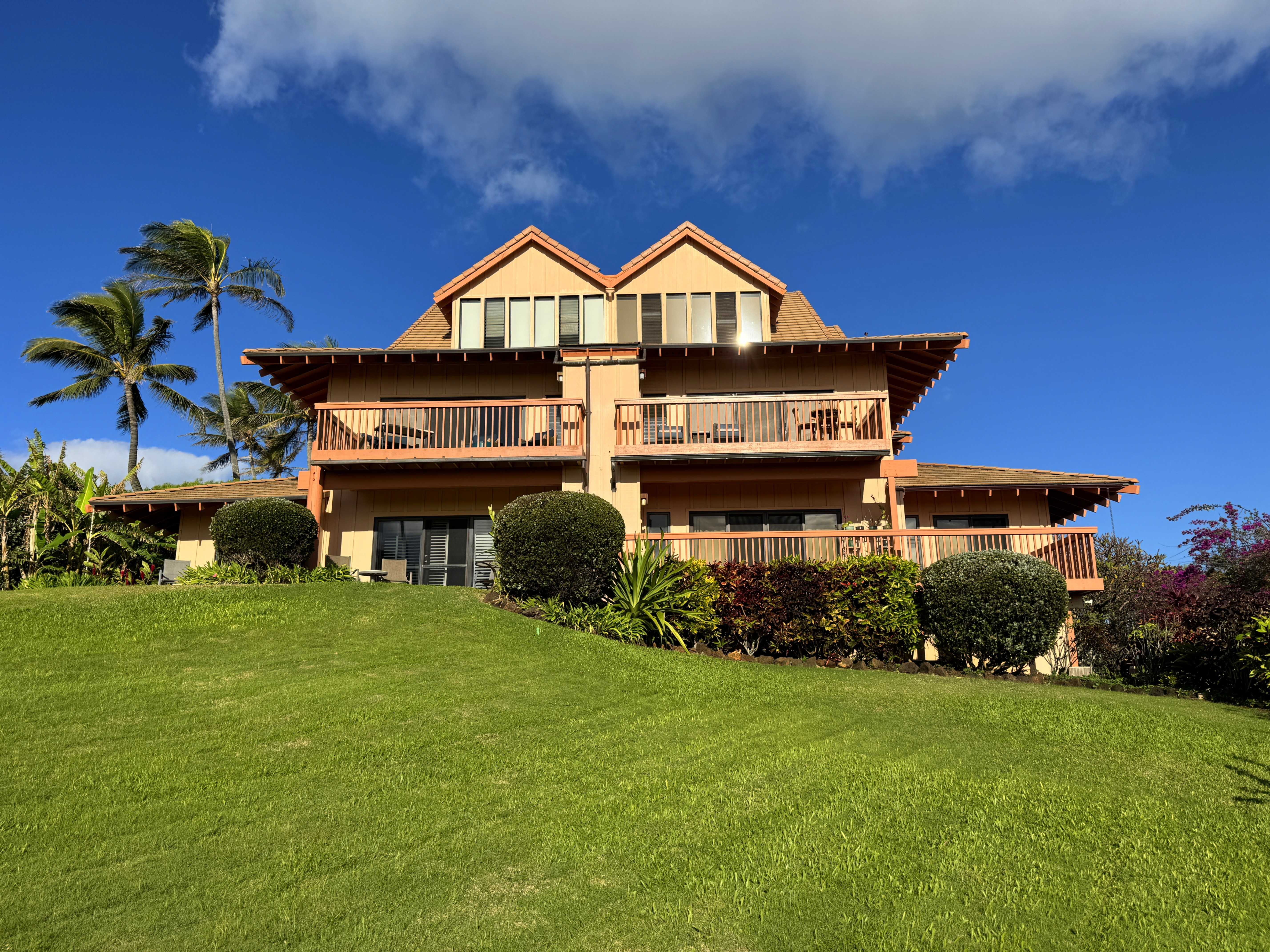 Koloa, HI 96756,1568 PEE RD #211