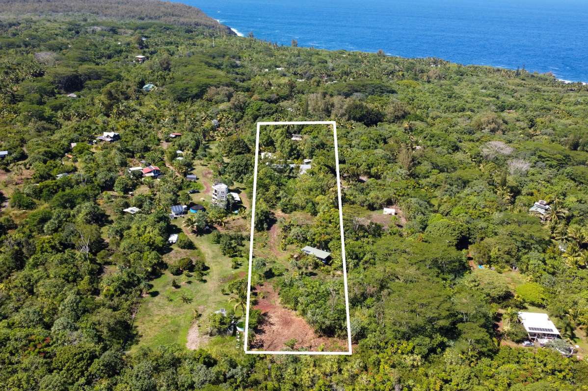 Pahoa, HI 96778,14-249 PAKAKA RD