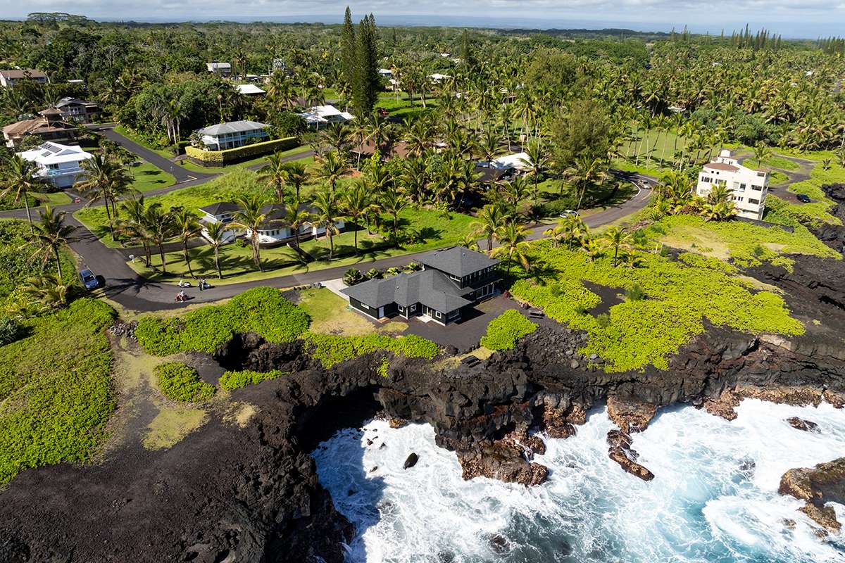 Pahoa, HI 96778,15-2761 WELEA ST