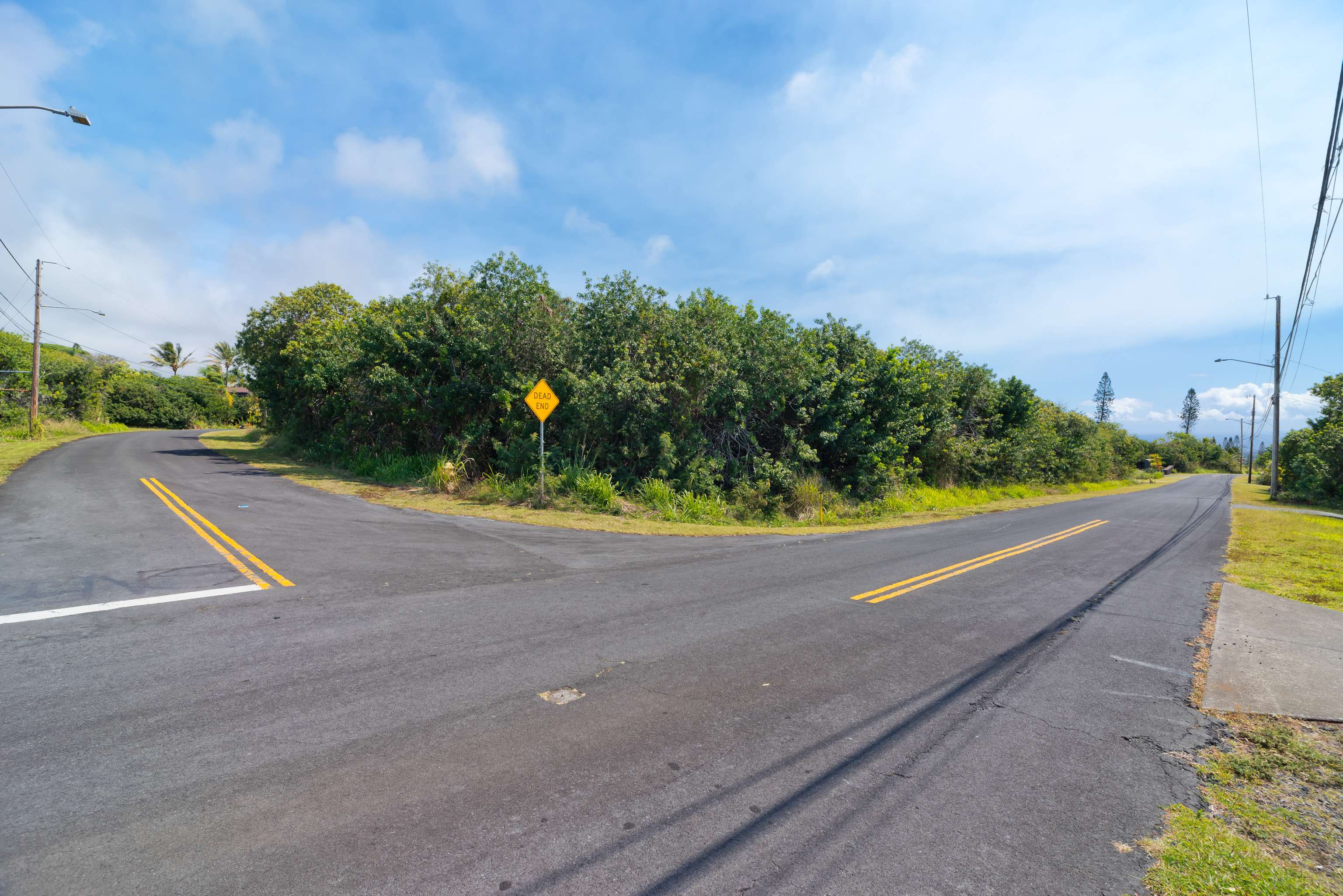 Naalehu, HI 96772,KAULUA ST