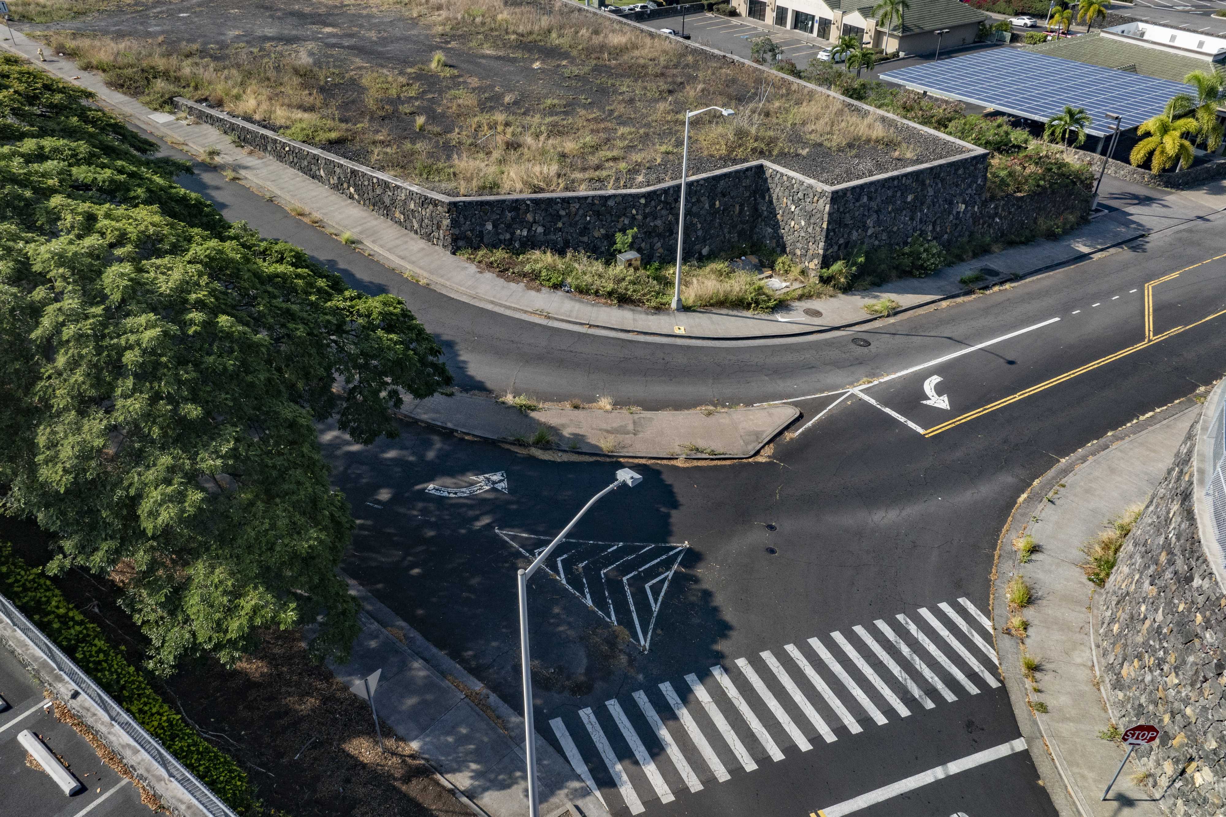 Kailua-kona, HI 96740,HALE KAPILI ST