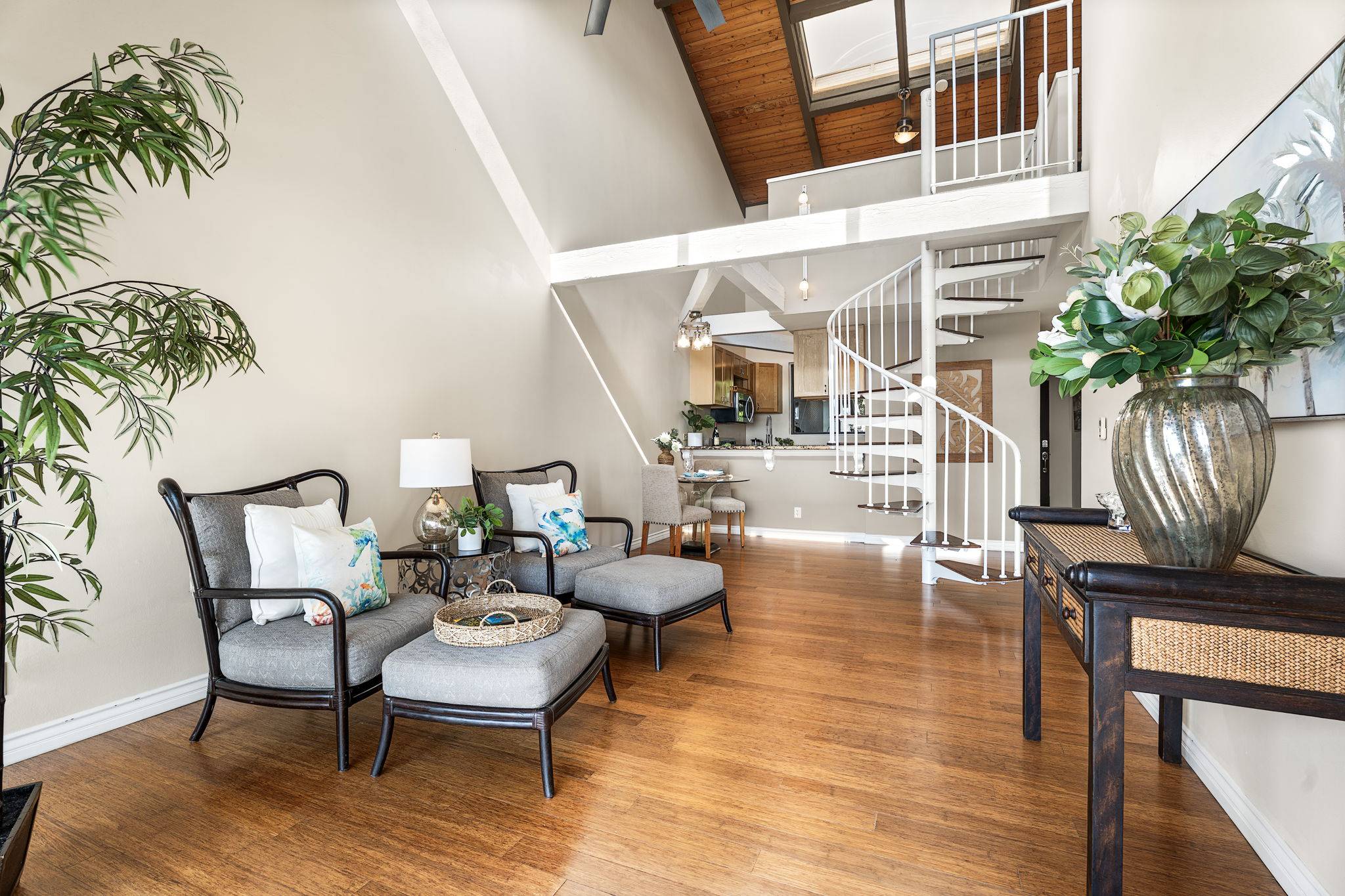 Kailua-kona, HI 96740,77-301 NOELANI WAY #36