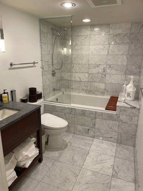 Honolulu, HI 96815,223 SARATOGA RD #806