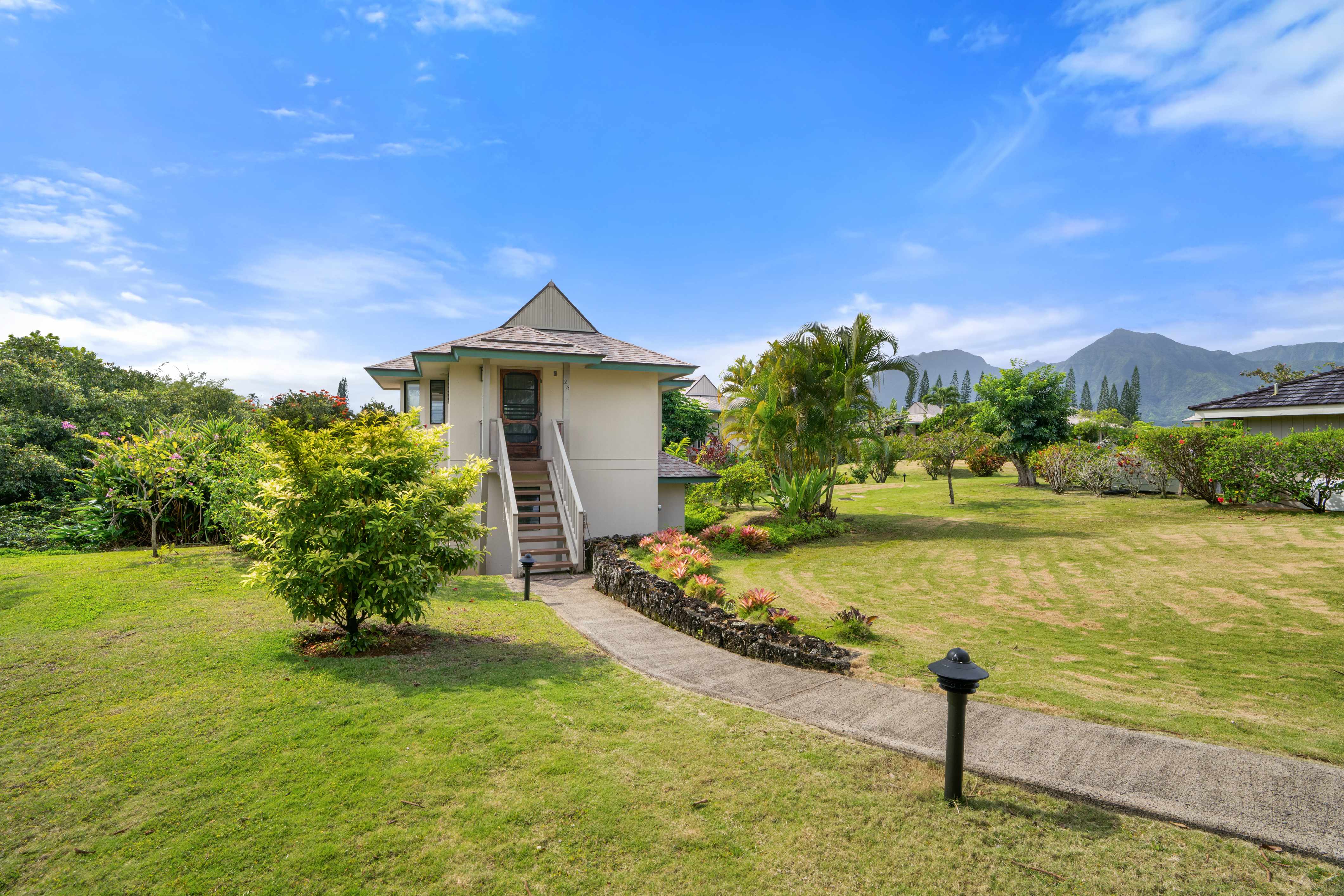 Princeville, HI 96722,5451 KA HAKU RD #24