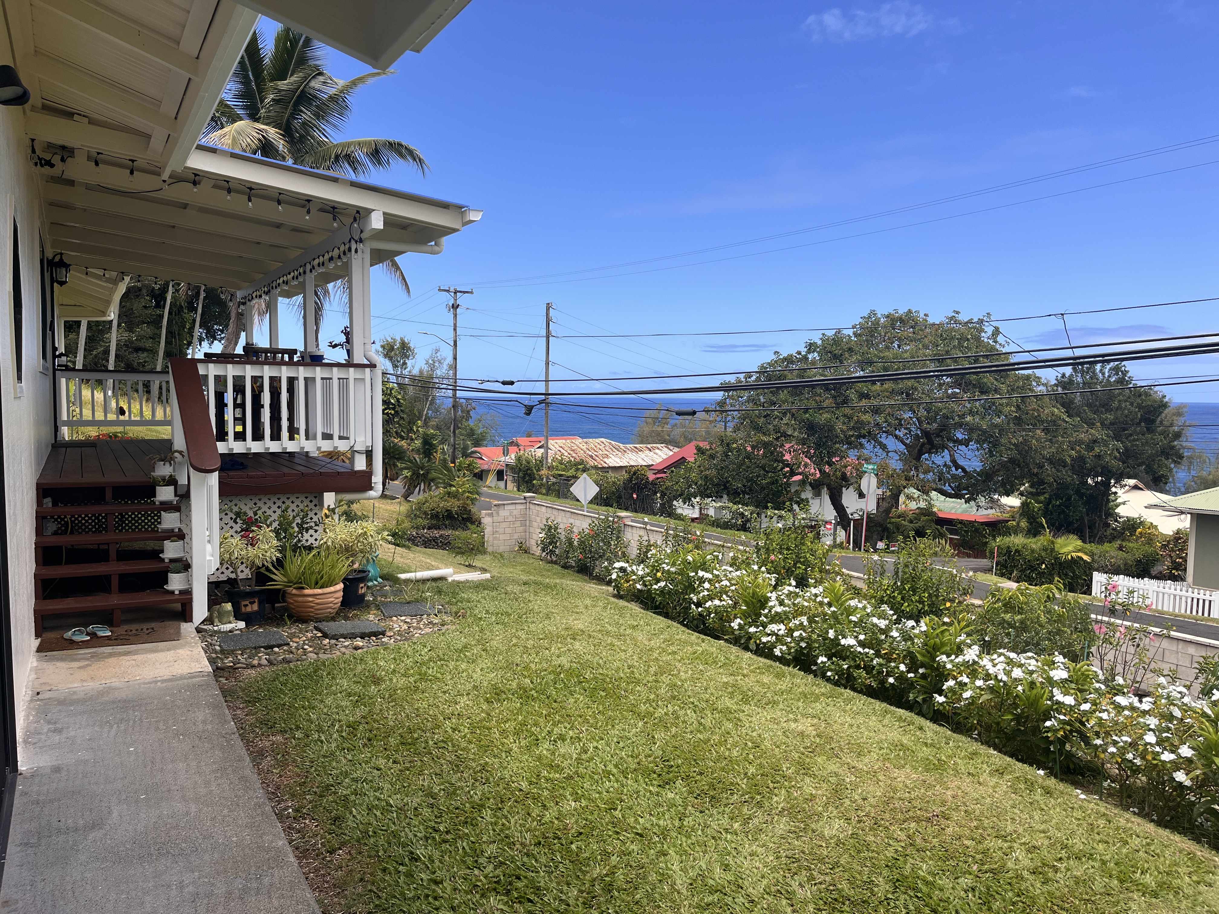 4 IKAWA PL, Hilo, HI 96720