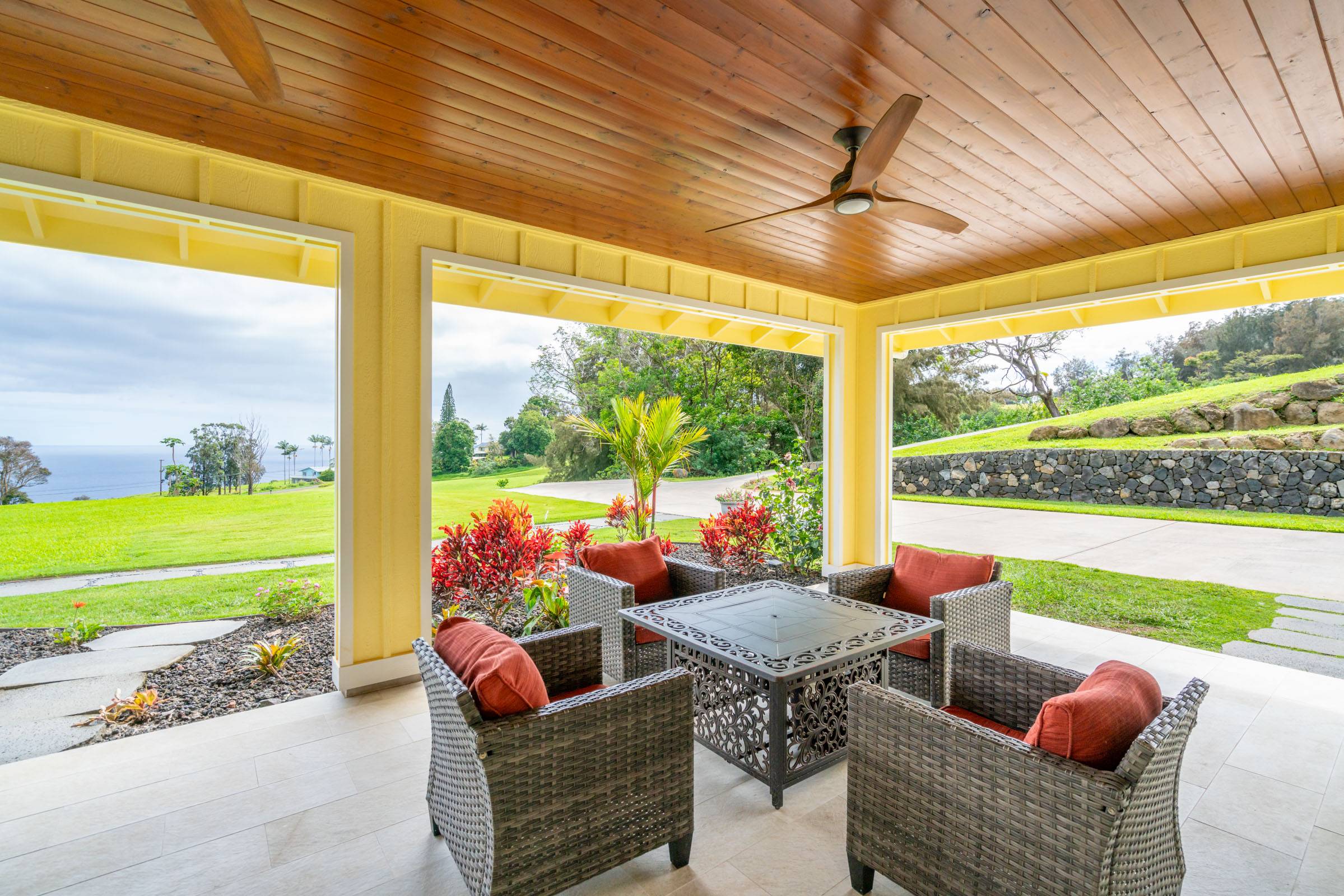 Honokaa, HI 96727,48-5319 KUKUIHAELE RD