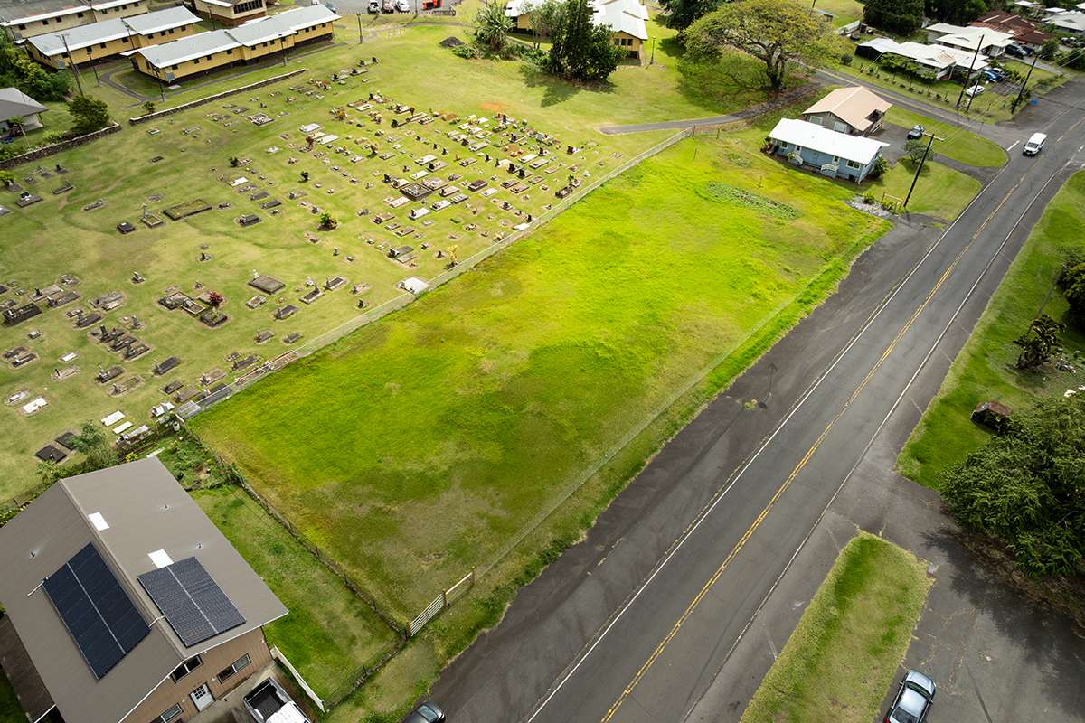 Pahala, HI 96777,3 KAMANI ST