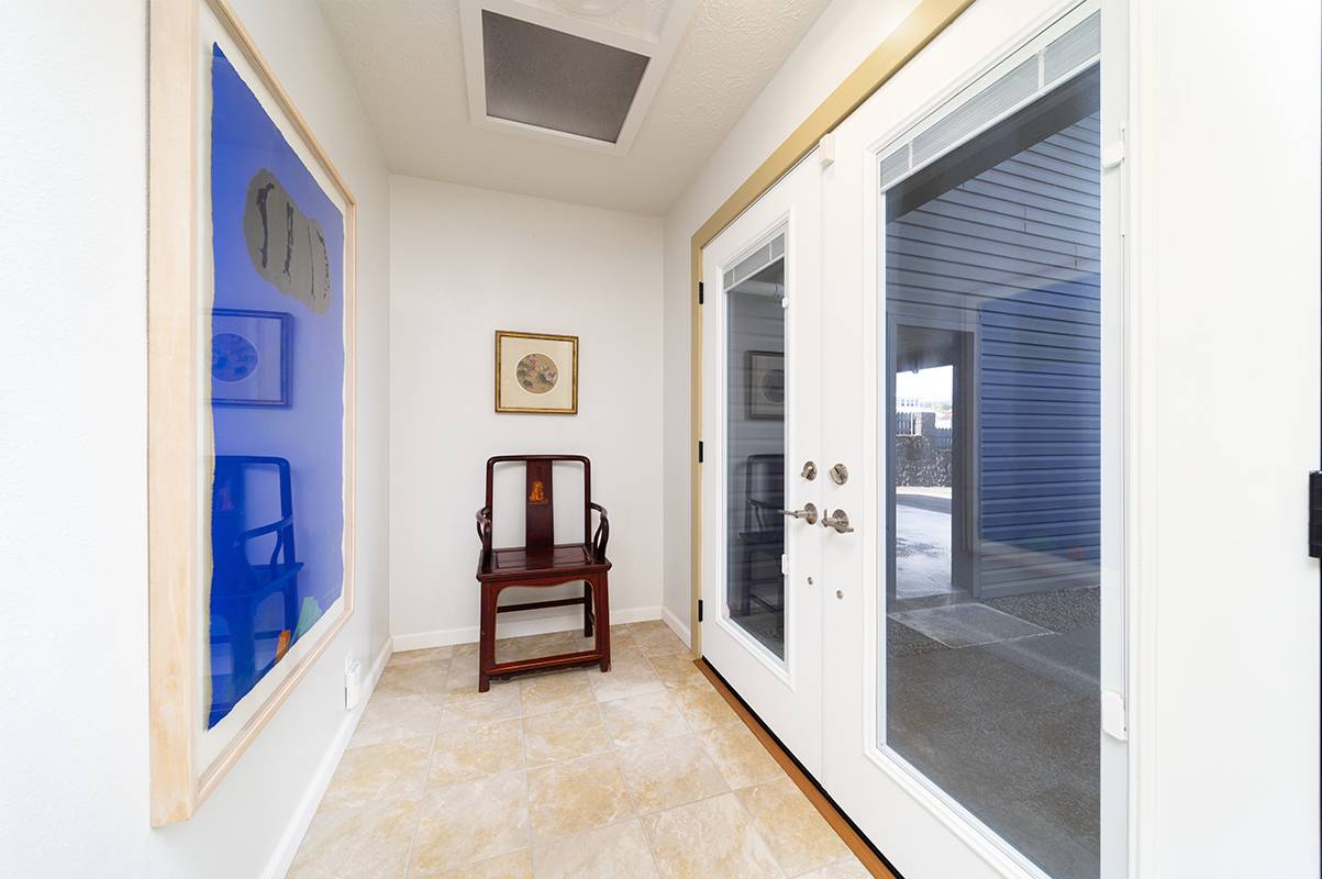 Hilo, HI 96720,420 HUALI PL