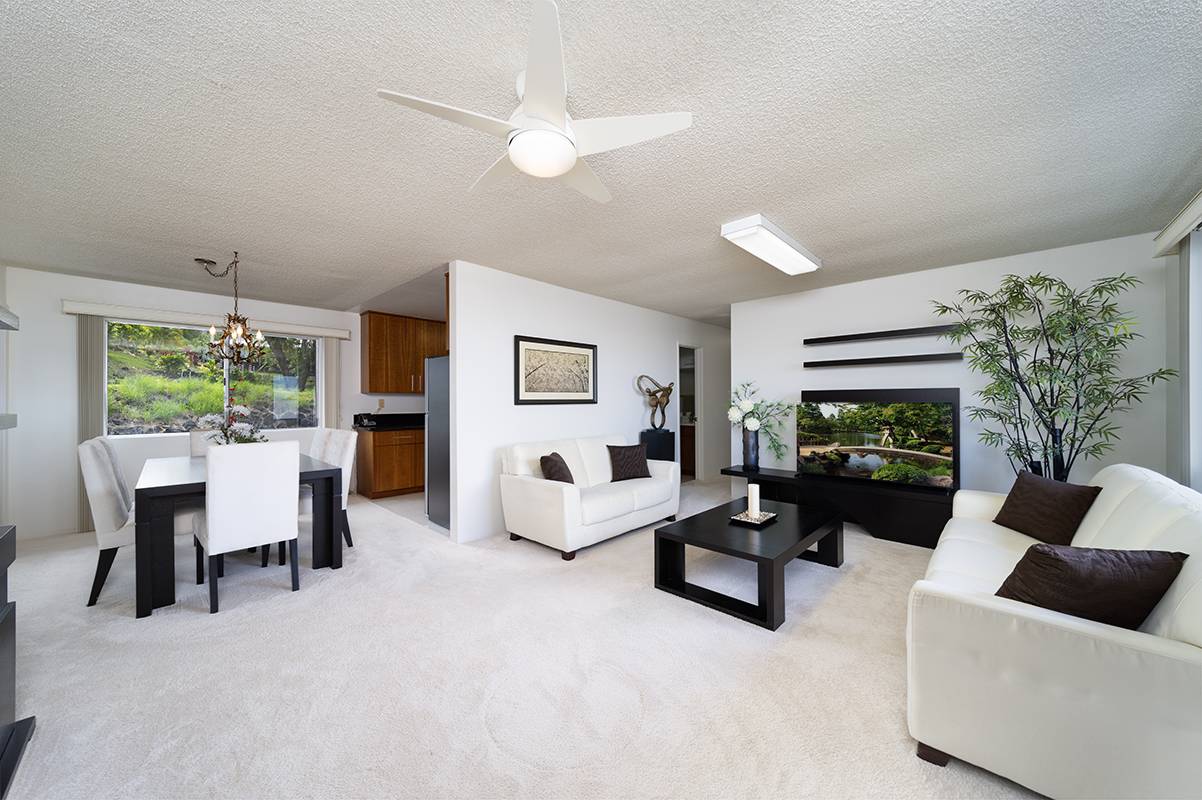 Hilo, HI 96720,320 PAKIKA PL