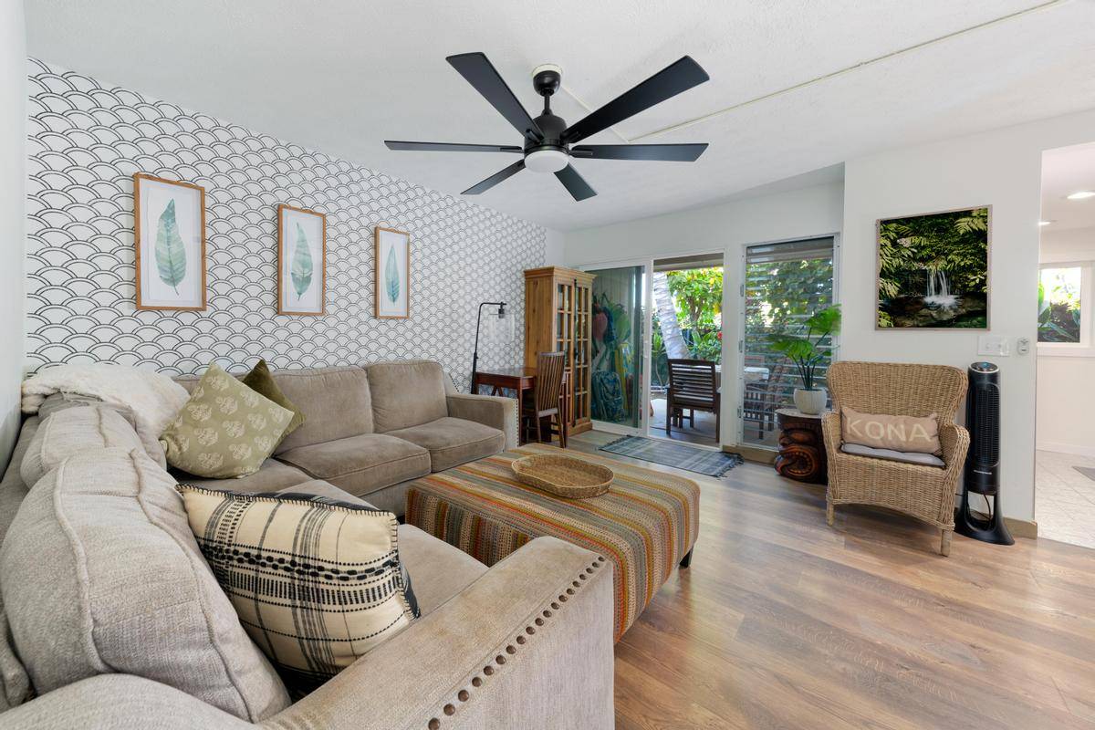 Kailua-kona, HI 96740,78-6800 ALII DR #20