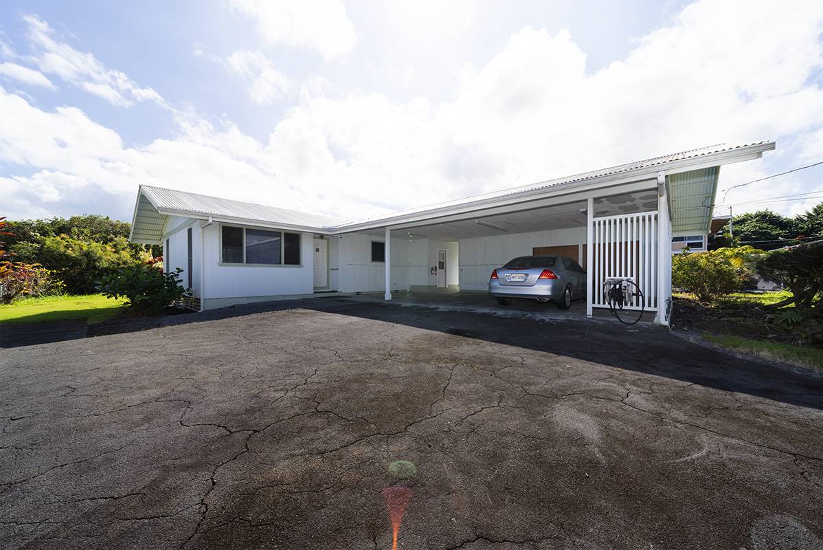 Hilo, HI 96720,403 KALILI ST
