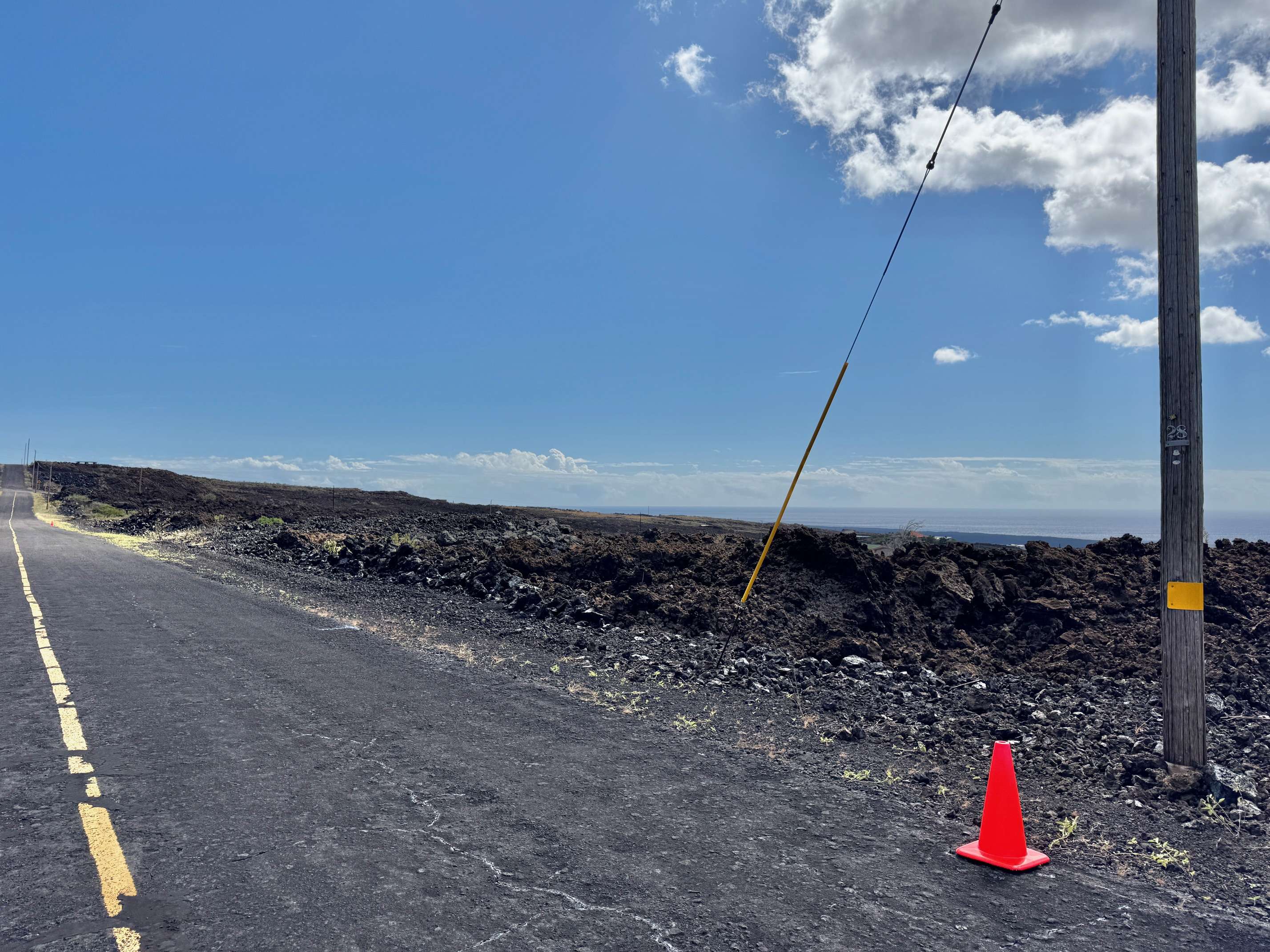 Ocean View, HI 96737,92-8381 MENEHUNE DR