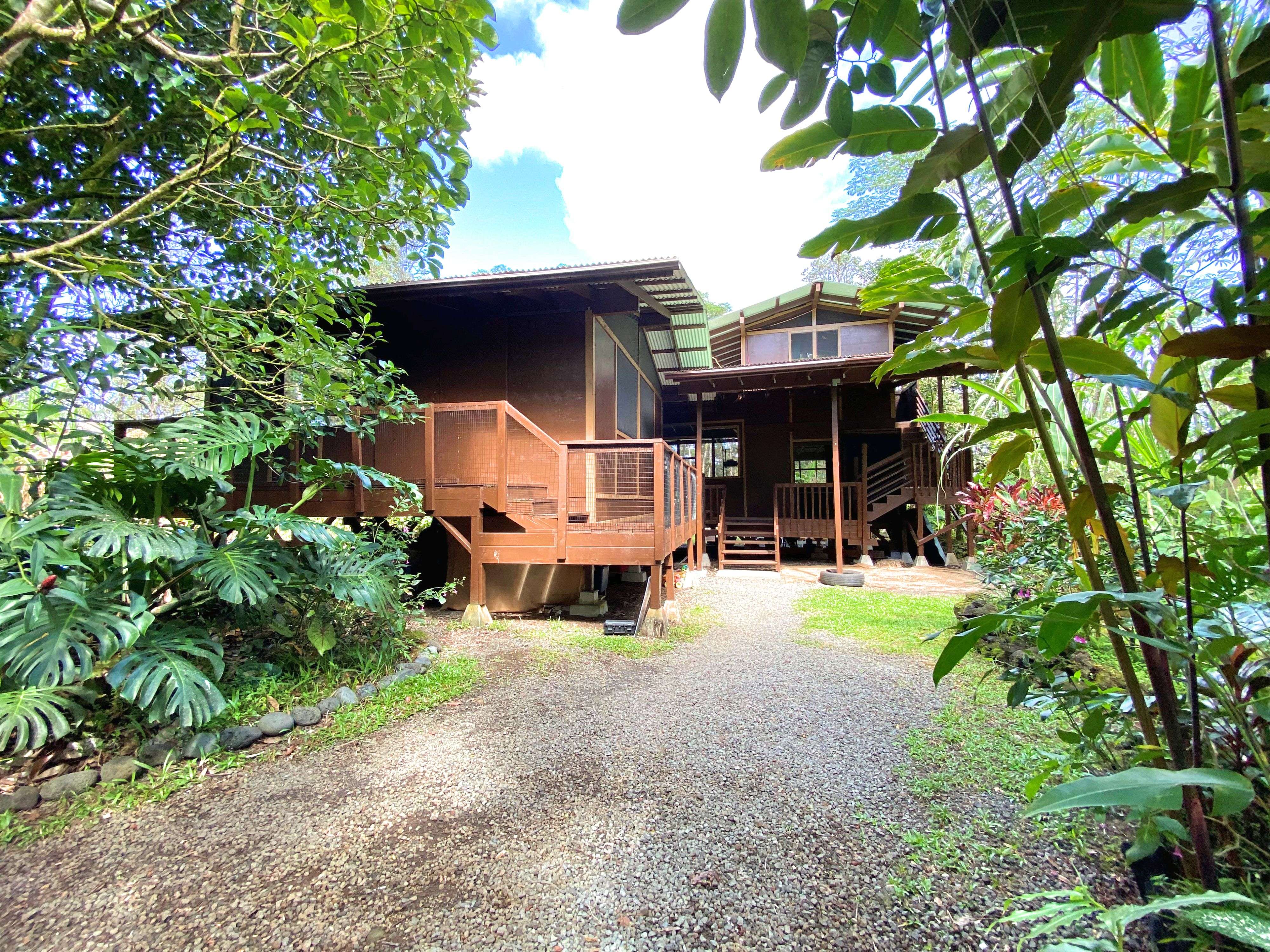 Pahoa, HI 96778,14-3527 HAWAII RD
