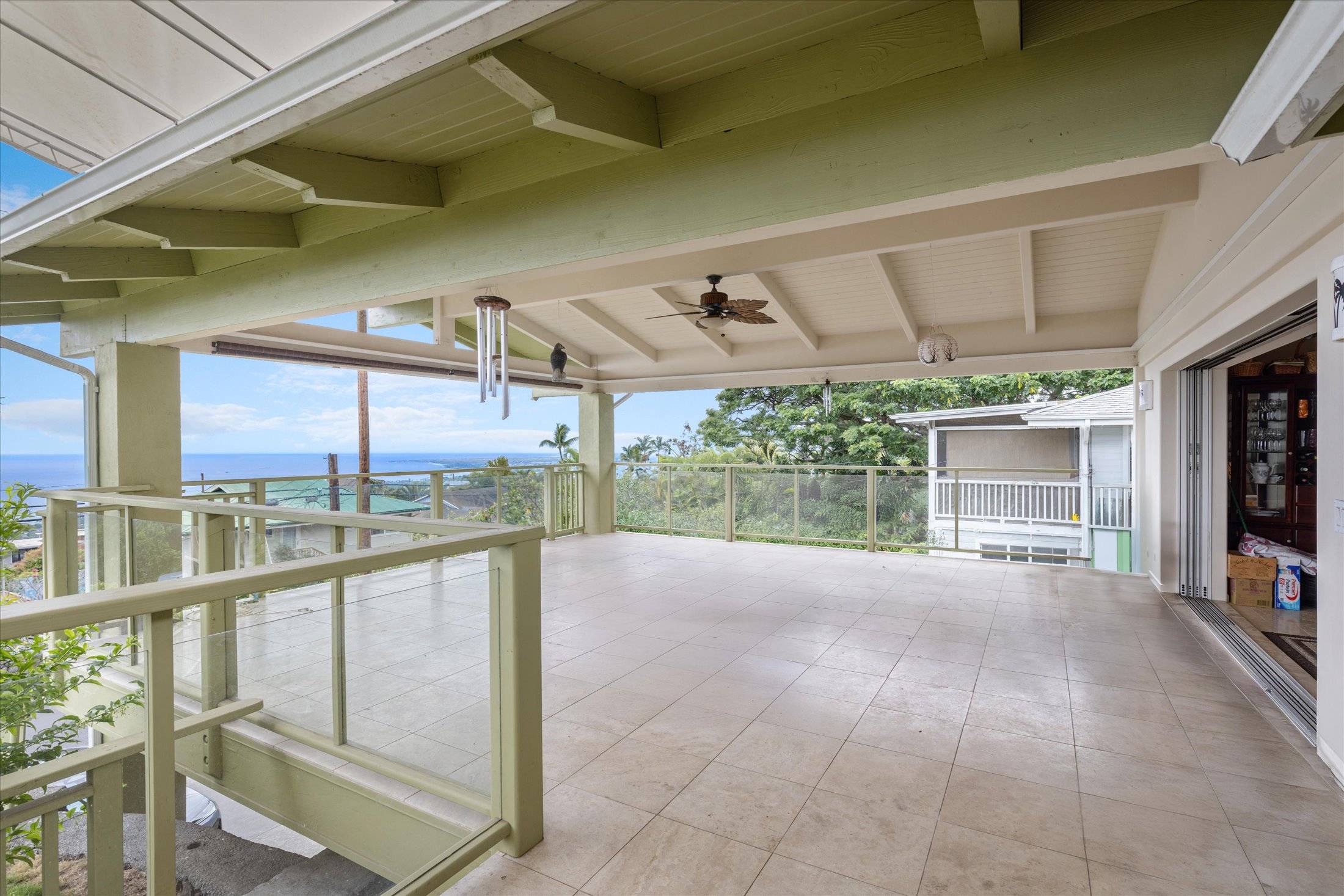 Kailua-kona, HI 96740,77-6471 KILOHANA ST