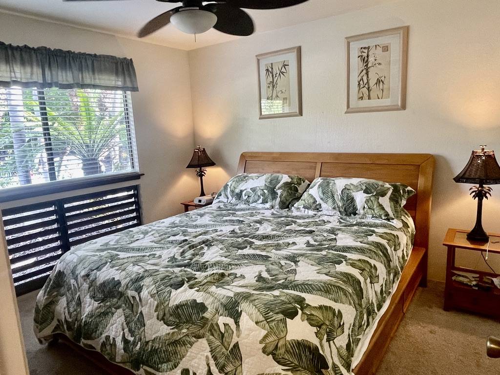 Pahala, HI 96777,95-788 NINOLE LOOP RD #54