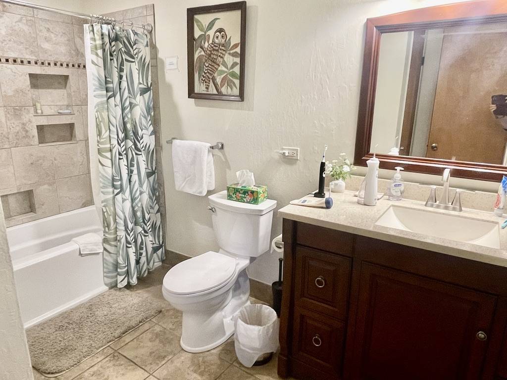 Pahala, HI 96777,95-788 NINOLE LOOP RD #54