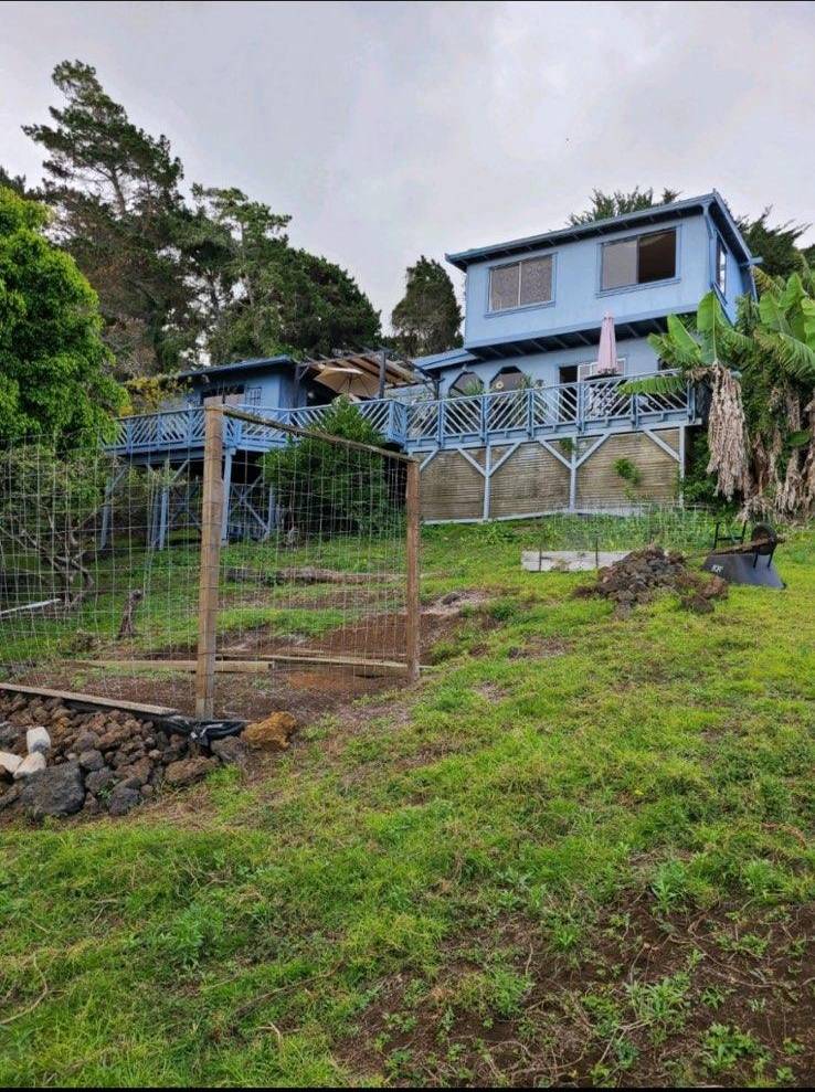 2239 UPPER KANAIO RD, Kula, HI 96790
