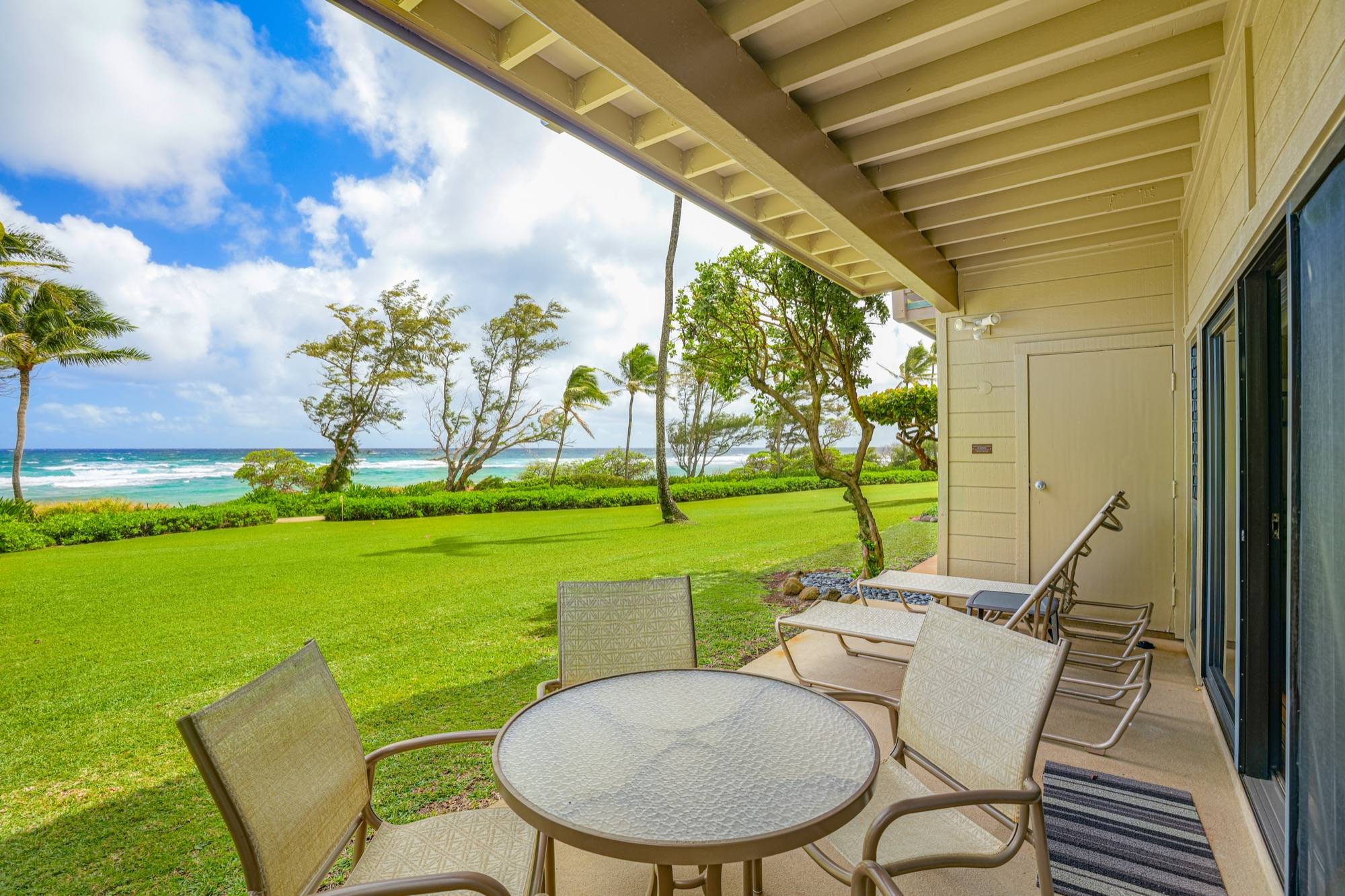 Lihue, HI 96766,4460 NEHE RD #127