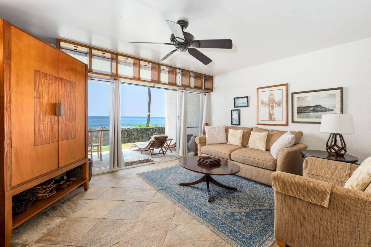 Kailua-kona, HI 96740,75-5888 ALII DR #A4