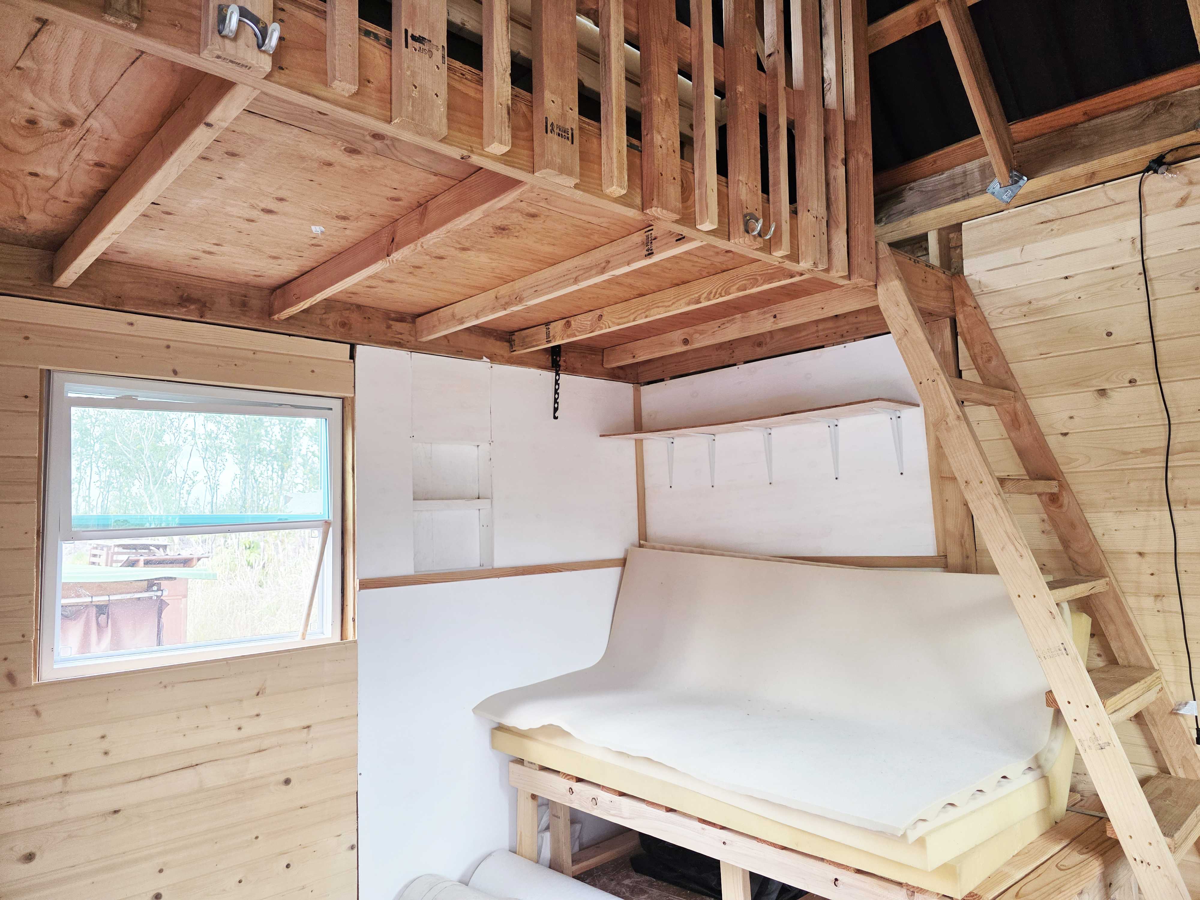 Volcano, HI 96785,11-2550 OHIALANI RD