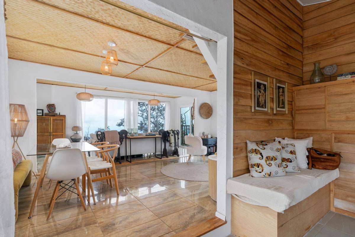 Captain Cook, HI 96704,92-8243 LONO LN