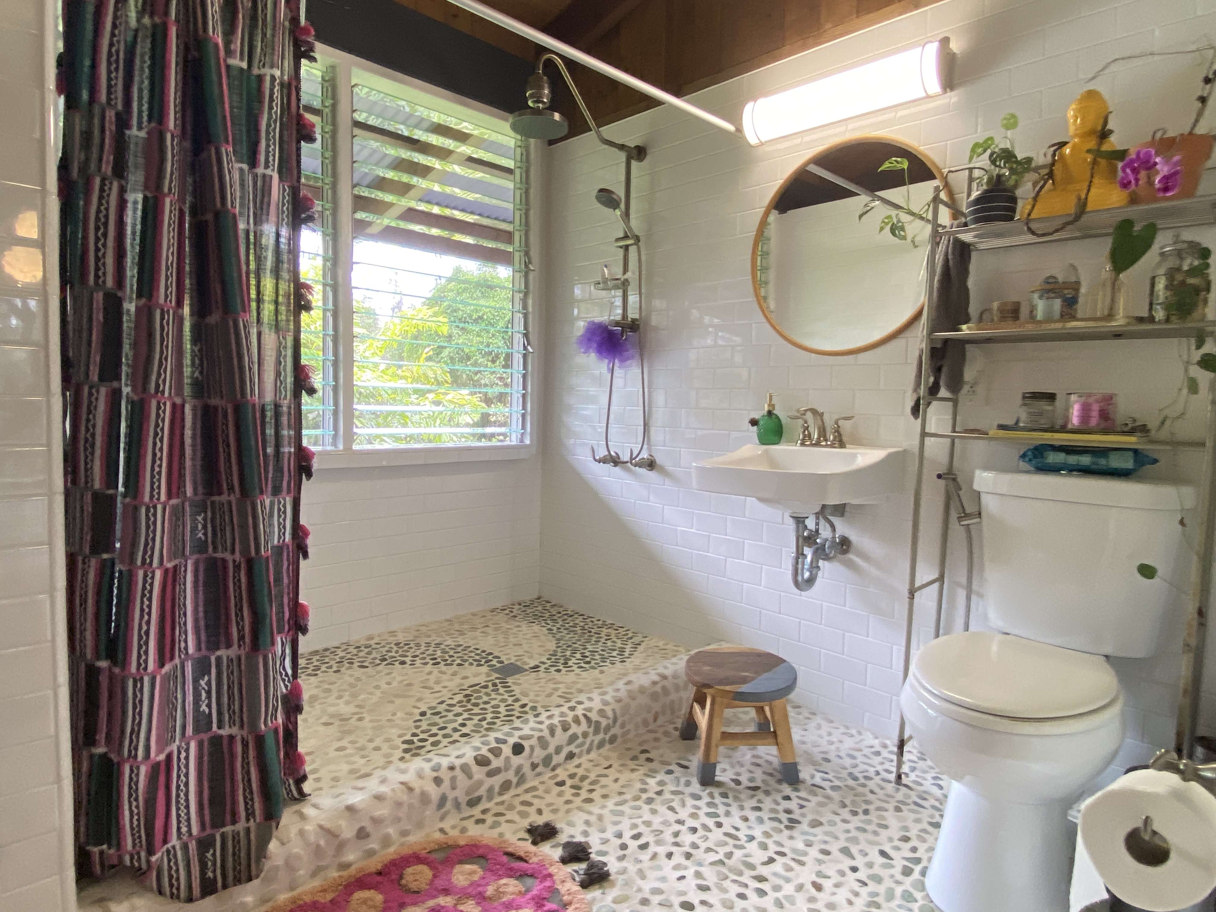 Kurtistown, HI 96760,16-355 MELEKULE ST