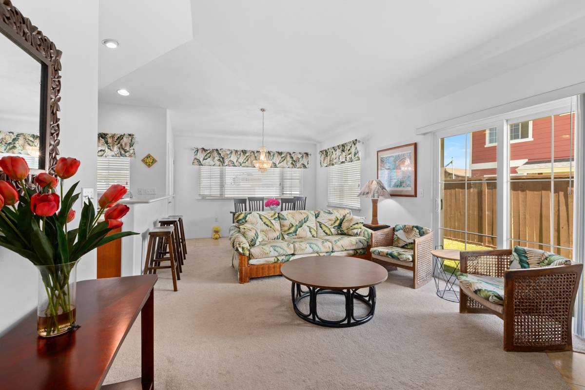 Kamuela, HI 96743,67-1226 NELEAU PL