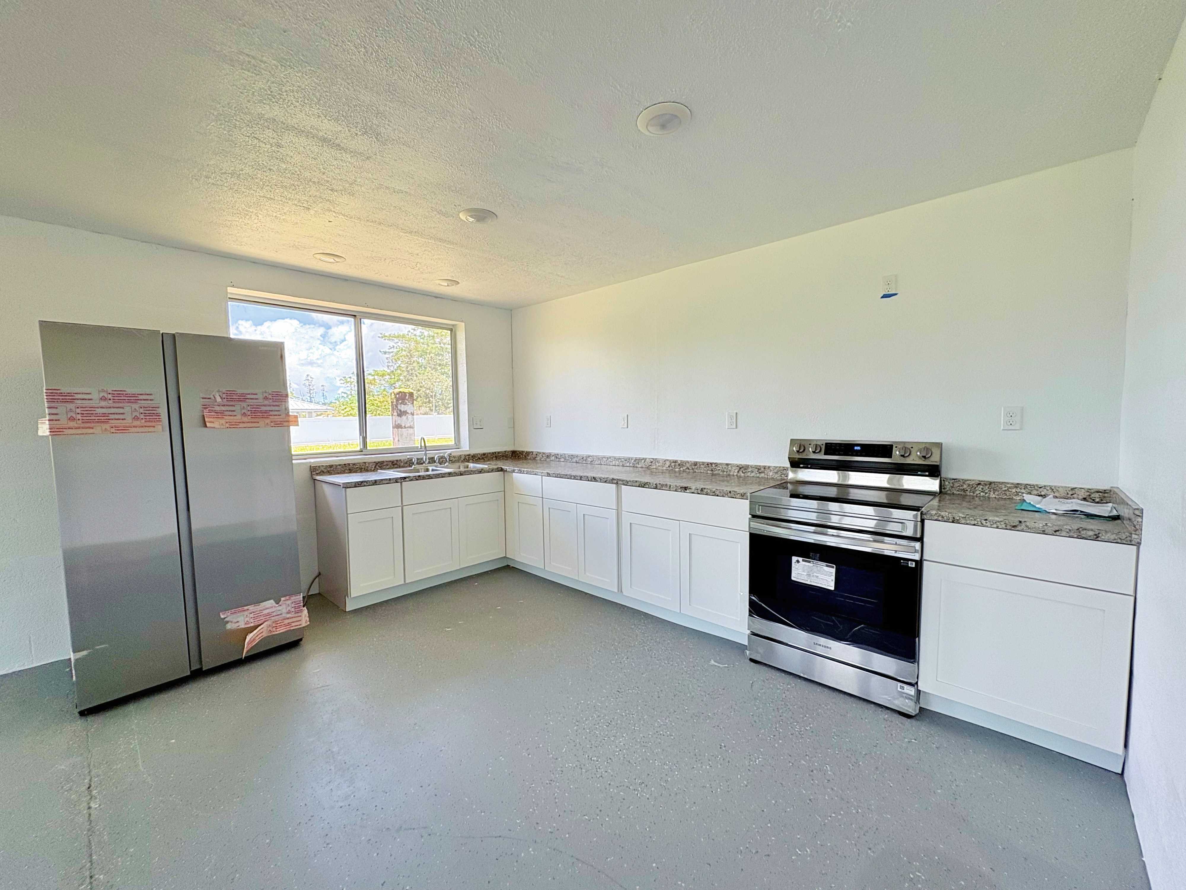 Pahoa, HI 96778,16-2122 GINGER LN