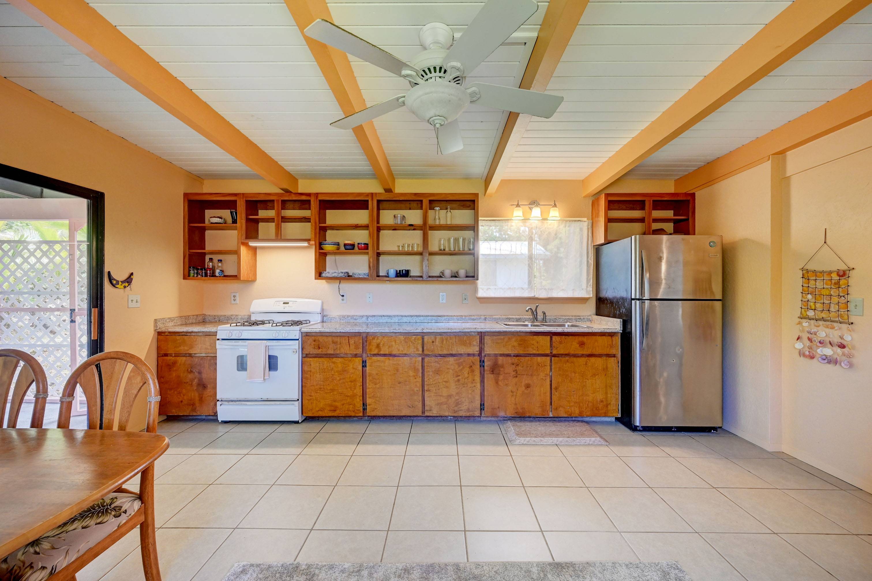 Pahoa, HI 96778,12-7040 KAIHALULU ST