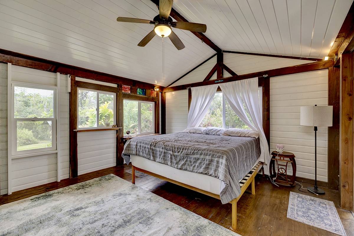 Pahoa, HI 96778,13-1312 MALAMA ST