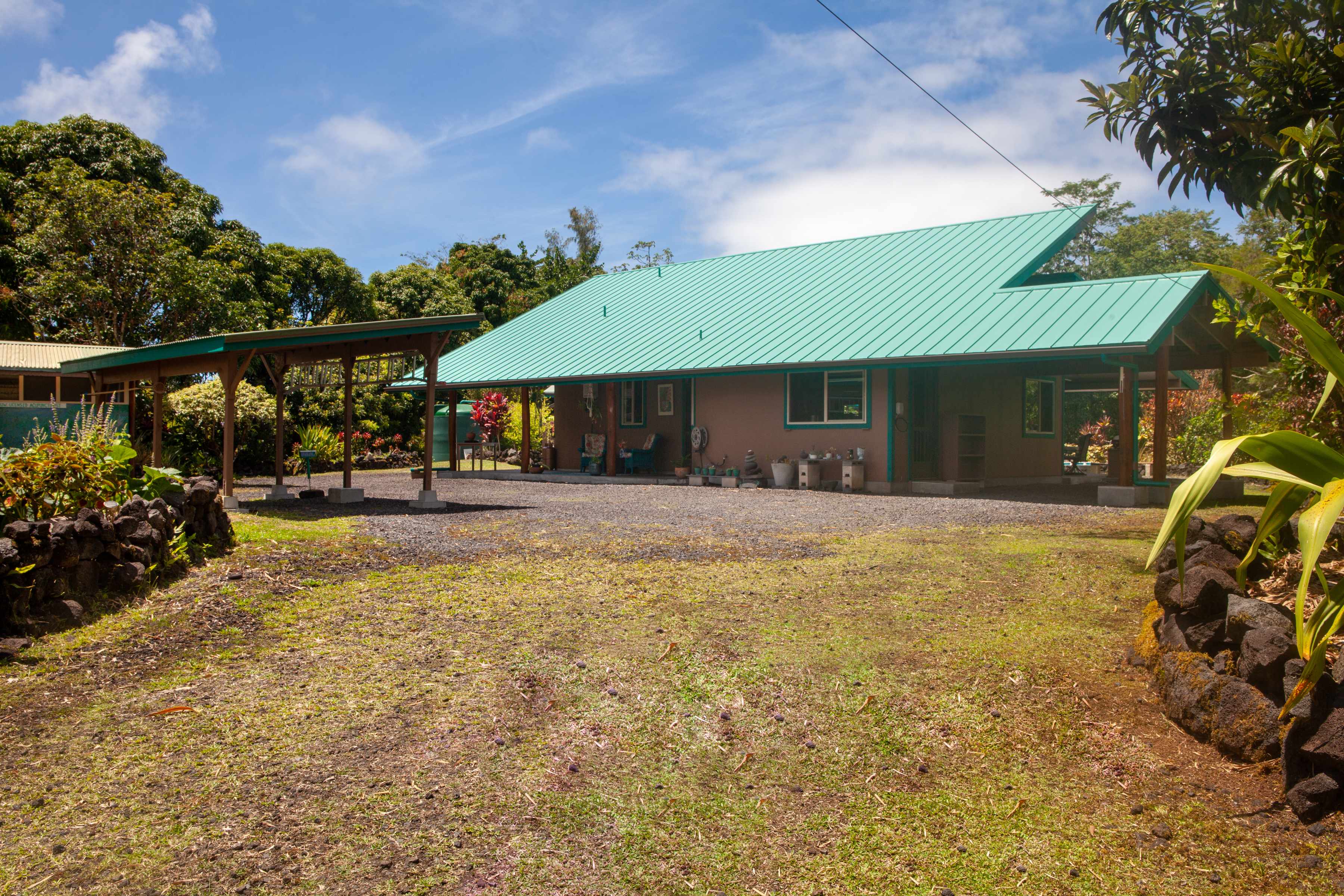 Keaau, HI 96749,15-2045 8TH AVE