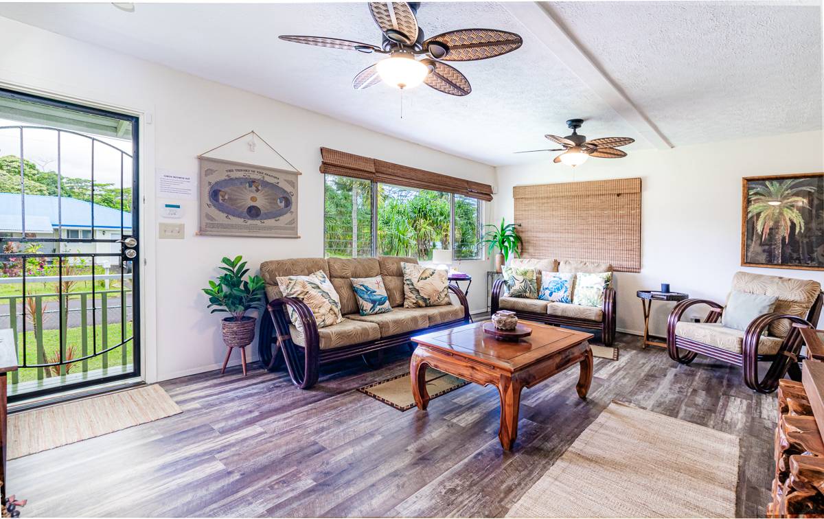 Pahoa, HI 96778,15-429 ANAE ST