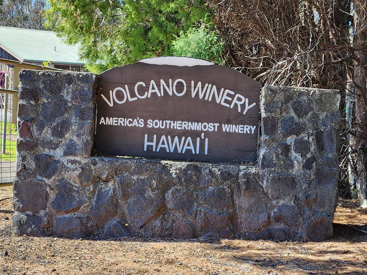 Volcano, HI 96785,10 PAINIU LP